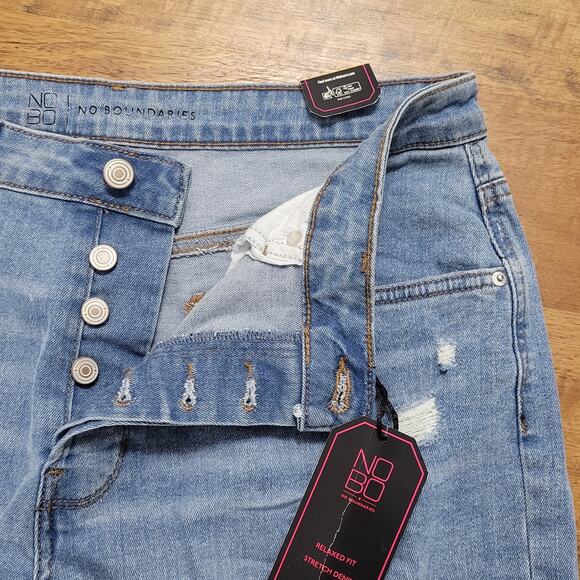 NWT No Boundaries Super High Rise Straight Jeans Size13 32x27 Buttonfly Distress - Picture 7 of 14